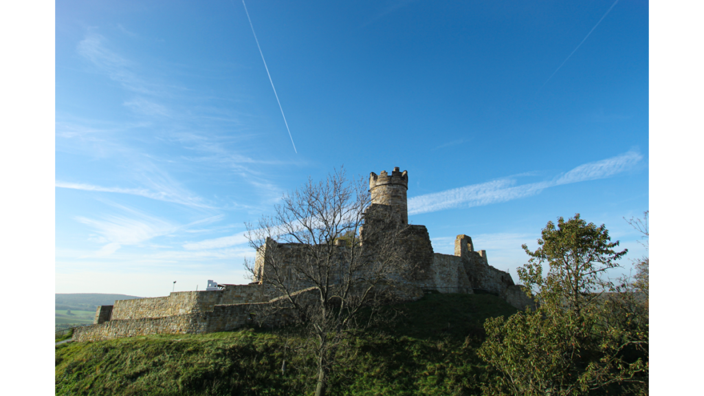 Die Mühlburg, eine mittelalterliche Burg und die älteste der drei Gleichen