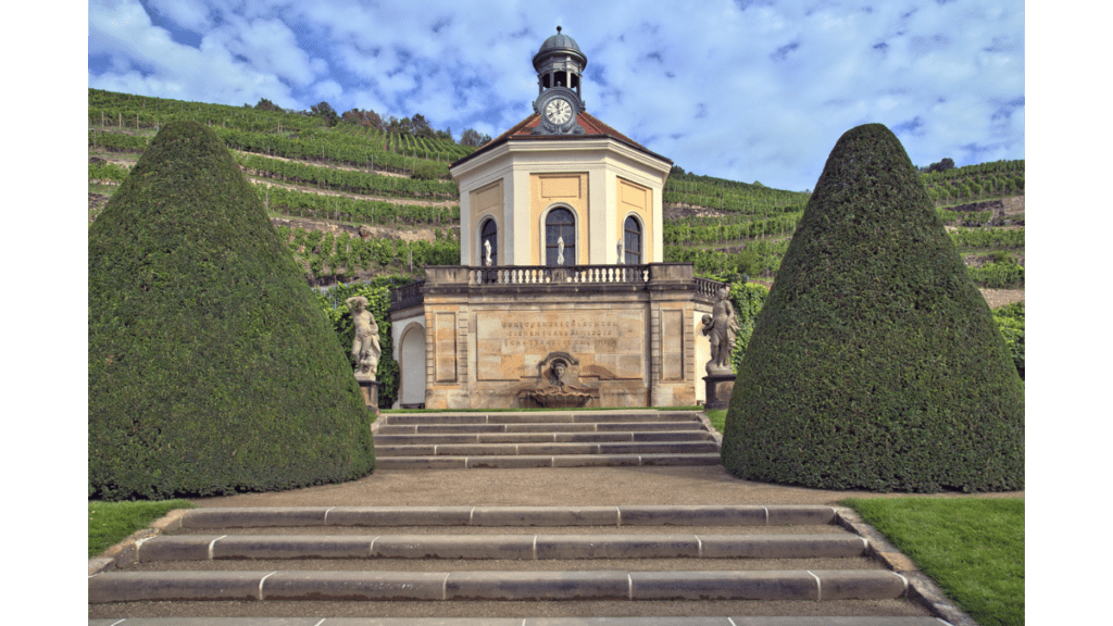 Das Belvedere auf Schloss Wackerbarth.
