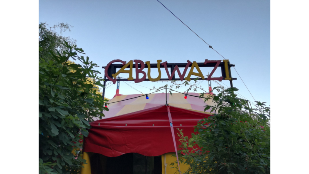 Das Zirkuszelt des Zirkus Cabuwazi