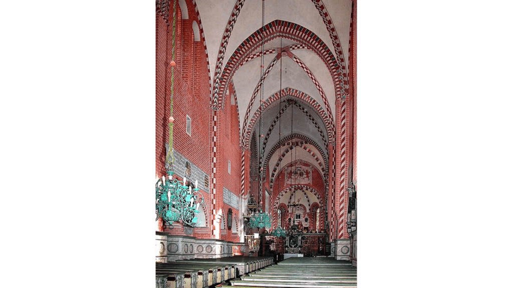 Im Inneren der Sankt Marienkirche des Klosters Dobrilugk ist viel verändert worden.