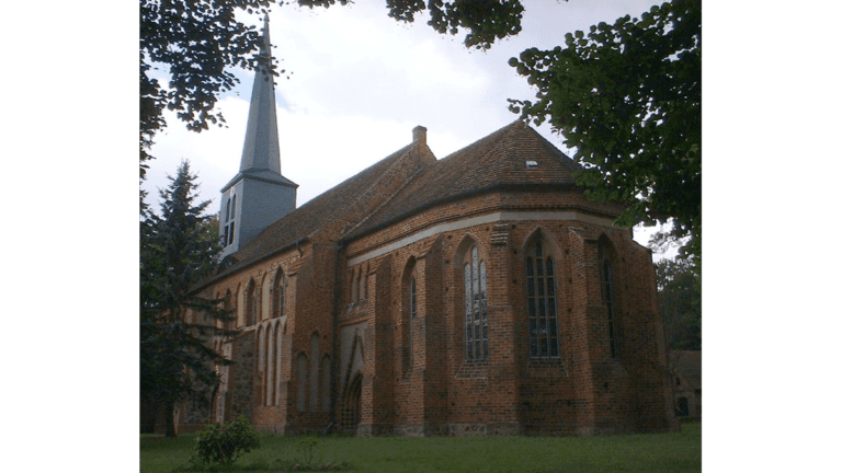 Das Zisterziensernonnenkloster Marienfließ ist das älteste Kloster der Prignitz.