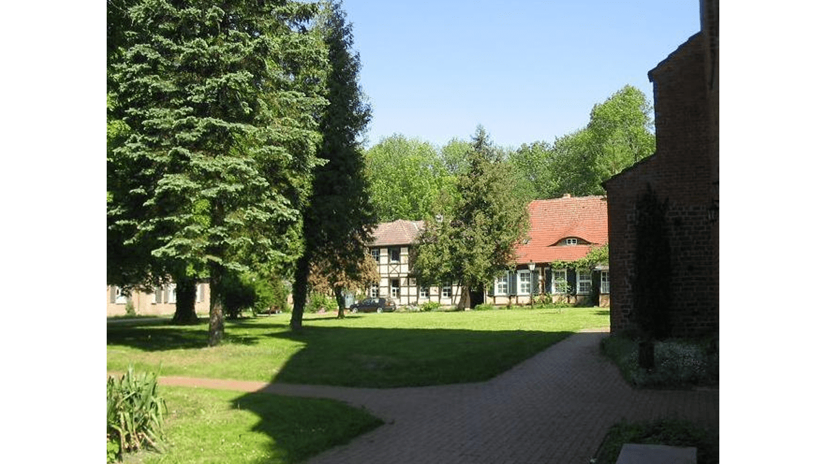 Kloster Marienfließ das älteste ZisterzienserNonnenkloster der