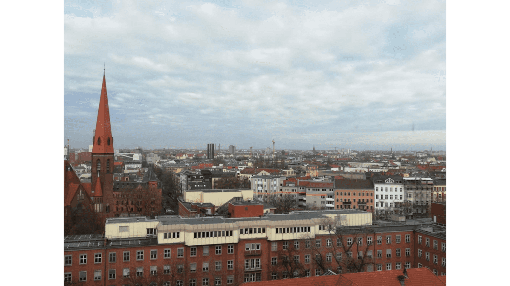 Der Blick auf Berlin Moabit aus dem 10. Stock des Landesamtes für Gesundheit und Soziales, LAGeSo