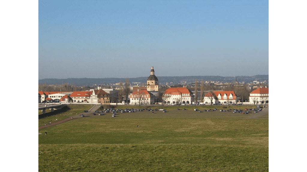 Das Ostragehege mit dem ehemaligen Schlachthof und der Messe.