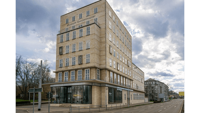 Das Kunstmuseum Gunzenhauser in Chemnitz ist ein ehemaliges Bankgebäude