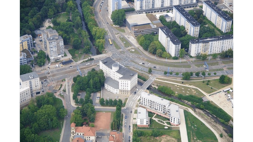 Der Falkeplatz in Chemnitz mit dem gleichnamigen ehemals überbauten Fluss.
