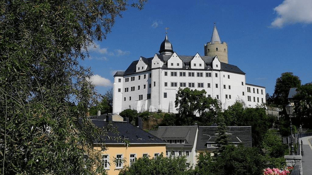Schloss Wildeck ist die Heimat des Motorradmuseums, wie es sich für eine Motorradstadt Zschopau gehört.