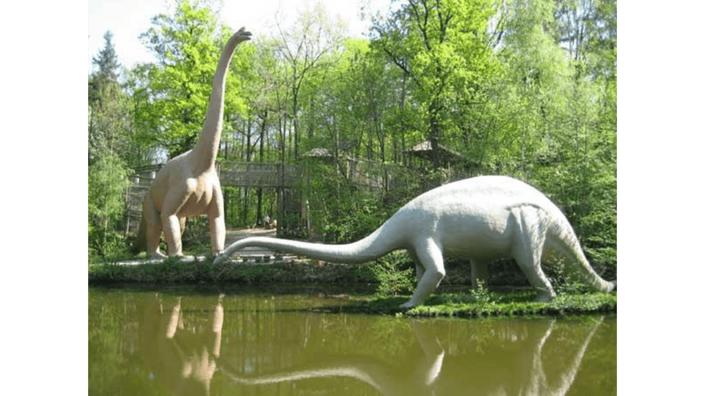 Der Saurierpark Kleinwelka - Jurassic Park in der Oberlausitz - Buskompass