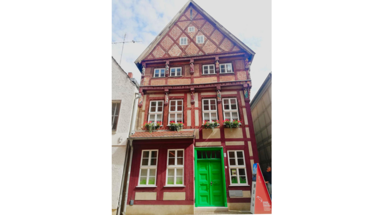 Das ältestes Bürgerhaus der Stadt Perleberg von 1525.