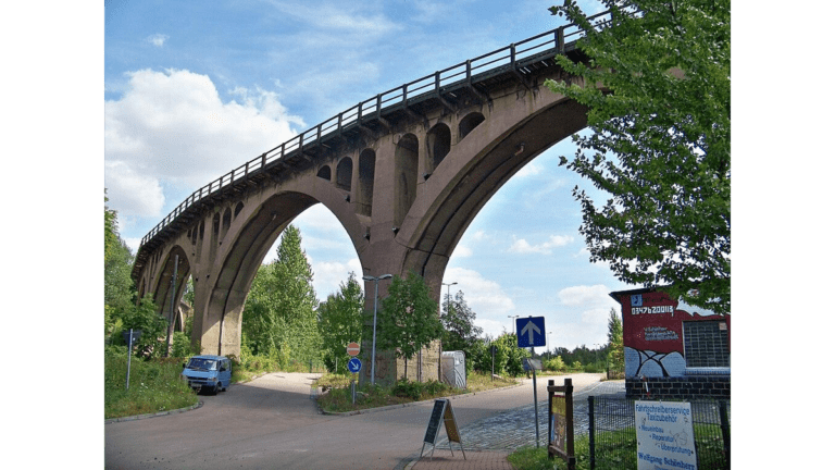 Das Hettstedt Viadukt aus dem Jahr 1914.