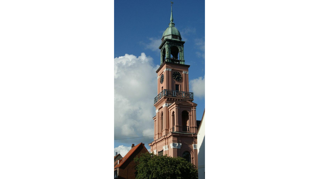 Der Turm der Friedrichstädter Remonstrantenkirche.